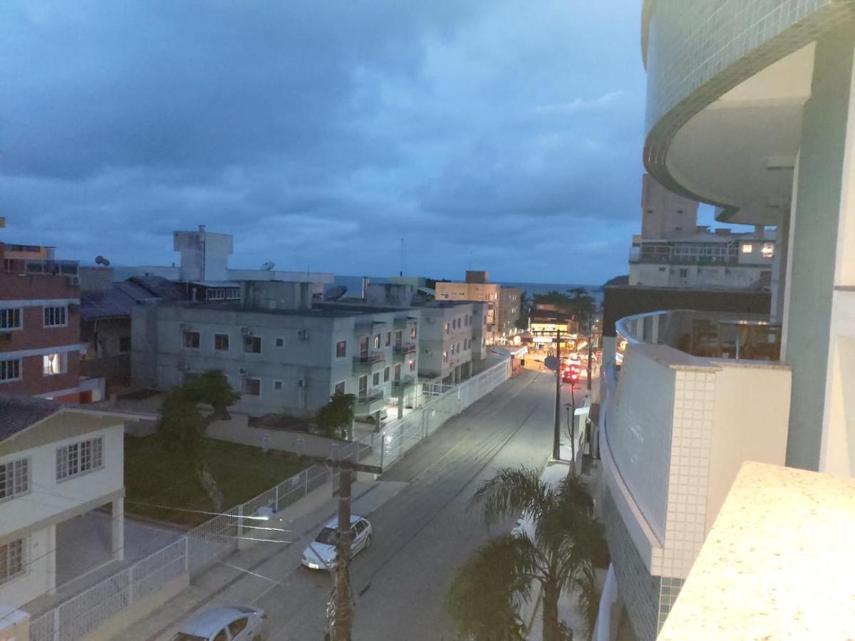 Ferienwohnung Bem Pertinho Do Mar - Cobertura Bombinhas Exterior foto